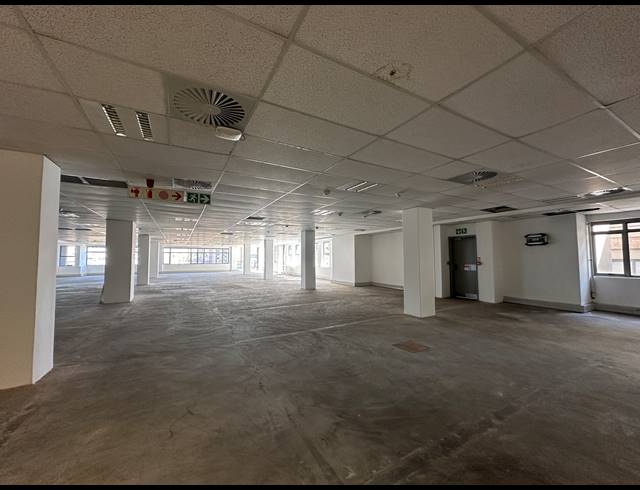 422M² OFFICE TO LET IN CENTURION CENTRAL